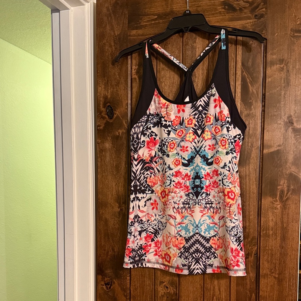 Floral Patterned Women's Top